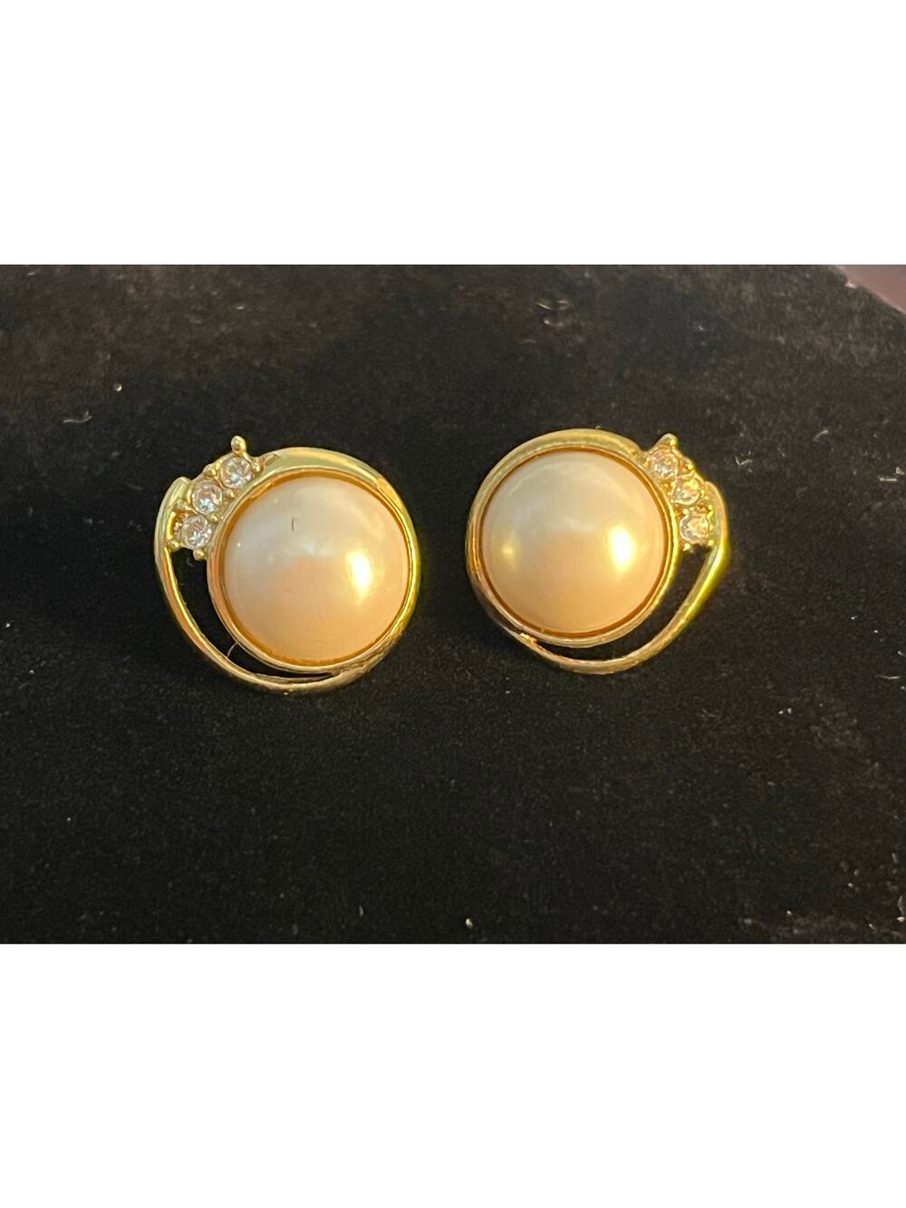 VTG Monet Earrings Clip On Gold Tone Faux Pearl Rhinestones Coquette Prom Formal